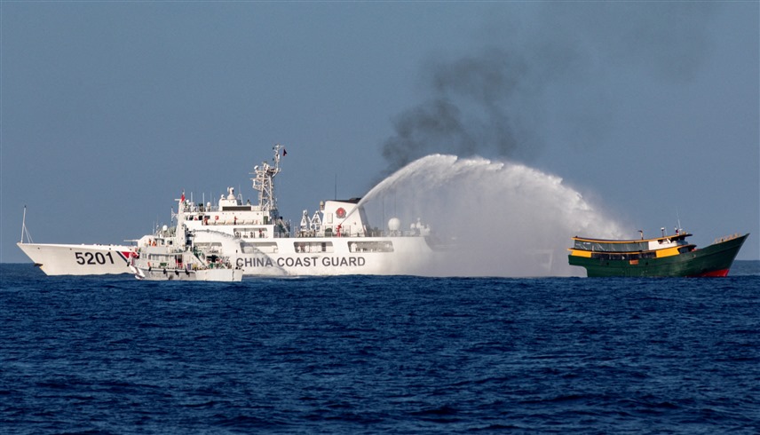 خفر السواحل الصيني يطارد سفينة فلبينية (أرشيف)