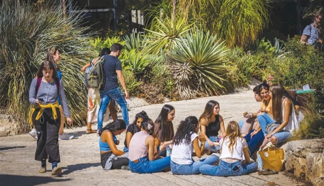 طلاب إسرائيل يعانون "مشاكل نفسية" بسبب حرب غزة