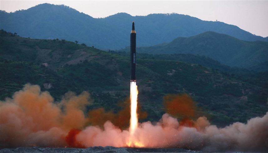لحظة انطلاق صاروخ باليستي في كوريا الشمالية (أرشيف)
