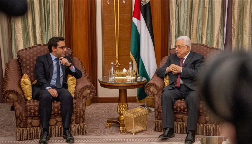 وزير الخارجية الفرنسي، ستيفان سيجورنيه، والرئيس الفلسطيني محمود عباس (إكس)