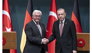 أردوغان وشتيانماير يؤكدان سطحية العلاقات بين البلدين بدبلوماسية الشاورما