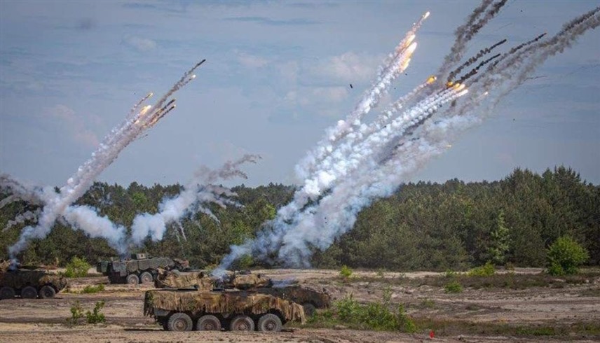 إطلاق صواريخ من راجمات أوكرانية  (أرشيف)