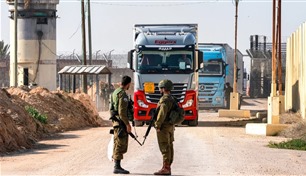 إسرائيل تتهم فصائل غزة بقصف معبر كرم أبو سالم