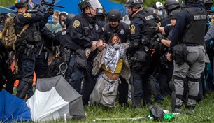 شرطة لوس أنجليس تنفي احتجاز متظاهرين في جامعة كاليفورنيا