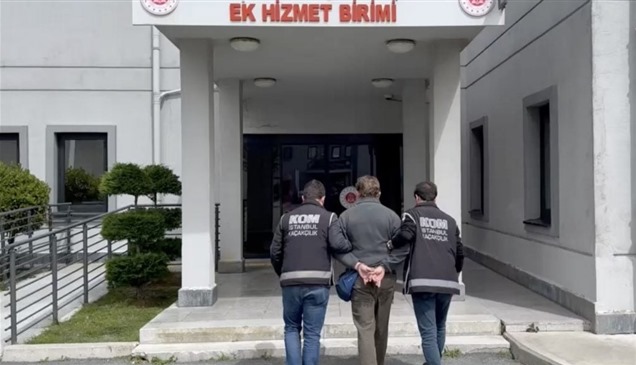 تركيا: إطلاق سراح أمريكي متهم بتهريب عناكب ثمينة