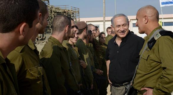 نتانياهو خلال زيارته للحدود مع غزة(24)
