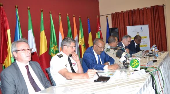وزير الدفاع الموريتاني لدى افتتاح ملتقى إقليمي للدرك (الوكالة الموريتانية للأنباء)