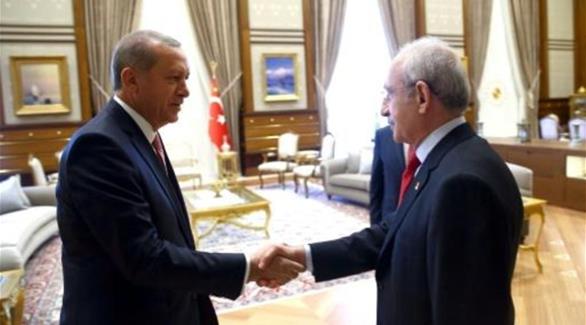اردوغان يستقبل زعيم "حزب الشعب الجمهوري" كمال كيليتشدار اوغلو في أنقرة (أرشيف)