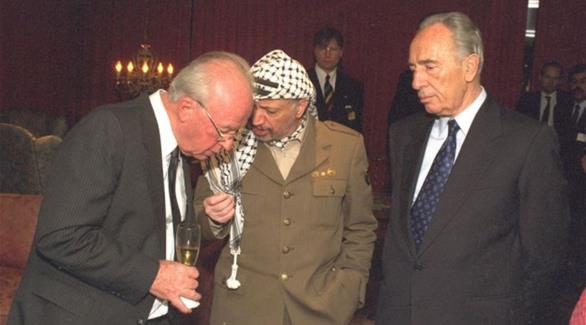 فاز رابين وبيريز وعرفات بجائزة نوبل للسلام، "للجهود التي بذلوها لتحقيق السلام في الشرق الأوسط" بعد عام من اتفاق أوسلو (أرشيف)