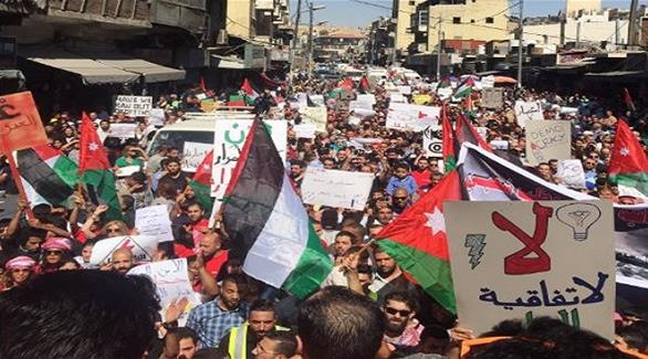 مسيرة في الأردن مناهضة لاتفاقية الغاز مع الاحتلال الإسرائيلي (تويتر)