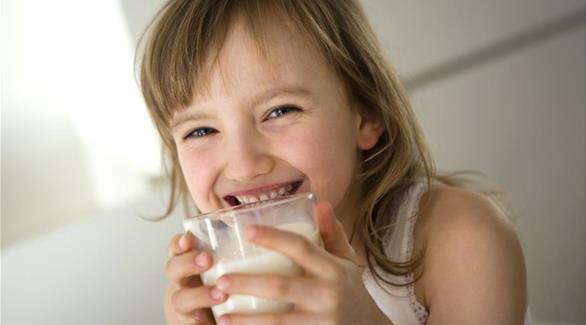 كثرة الحليب تؤدي إلى الإصابة بالإنيميا ومشاكل في النمو العقلي
