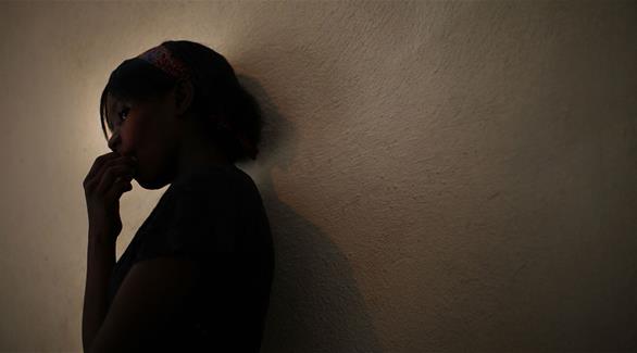 طفلة مهاجرة تتعرض للاغتصاب من قبل الدواعش بمدينة سرت قبل تمكن قوات ليبية من تحريرها (أرشيف)