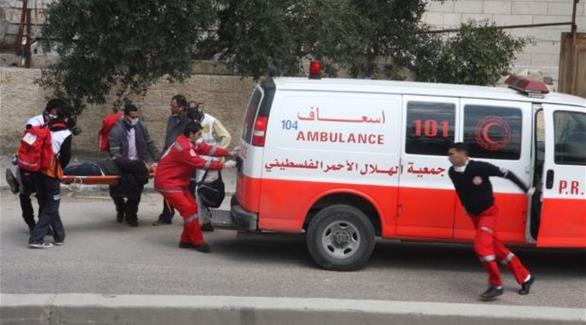 سيارة إسعاف تابعة للهلال الأحمر الفلسطيني (أرشيف)