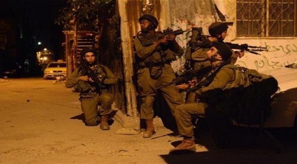 قوات الاحتلال الإسرائيلي أثناء اقتحام أحد المدن في الضفة الغربية (ارشيف)