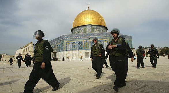جنود إسرائيليون حول المسجد الأقصى(أرشيف)