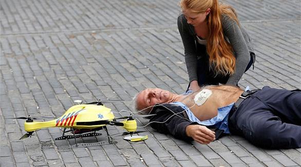  في هولندا "طائرة إسعاف من دون طيار" لإنقاذ ضحايا النوبات القلبية 20141029022214