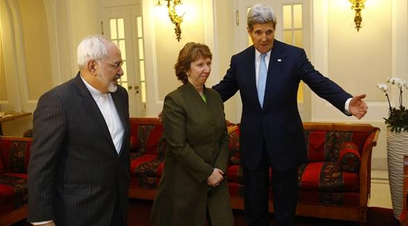 وزير الخارجية الأمريكي ونظيره الإيراني (رويترز)