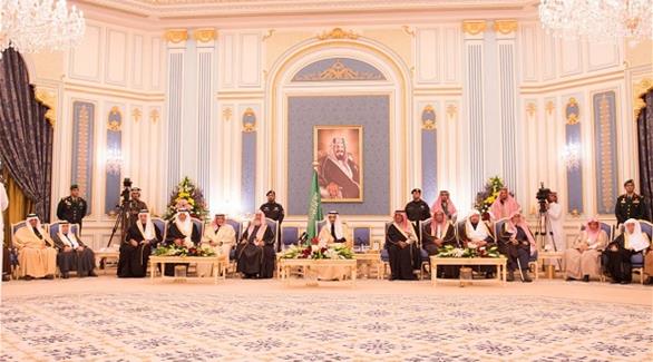 الوزراء الجدد في قصر اليمامة بالرياض يؤدون القسم أمام الملك سلمان بن عبدالعزيز (أرشيف)