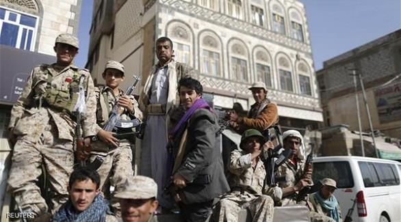 تهدف الحركة لرفض  ما يصدر من أوامر  عن جماعة الحوثيين لوحدات الجيش والشرطة (رويترز)