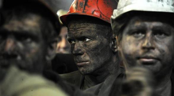 صورة أرشيفية لعمال منجم فحم في أوكرانيا(أ ب)