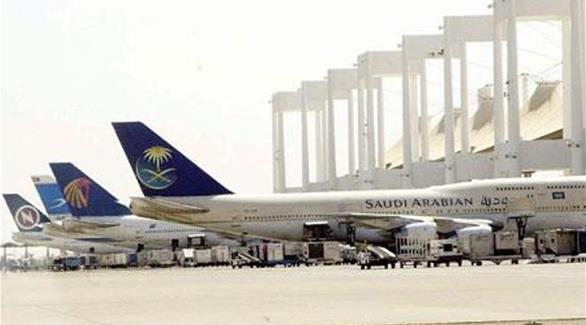 ألزمت هيئة الطيران المدني بالسعودية تعويض المسافرين المتضررين من توقيف الرحلات بمطارات المنطقة الجنوبية