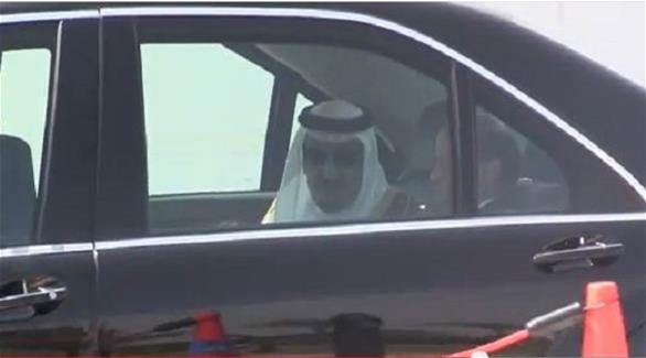 مغادرة العاهل السعودي الملك سلمان مع الرئيس اليمني عبدربه منصور هادي (المصدر)