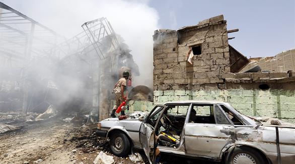 مقاتلات عاصفة الحزم تقصف مراكز الحوثيين (أرب)
