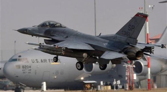 طيران التحالف الدولي يقصف مواقع لداعش في الموصل (أرشيف)