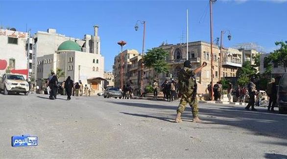 "جيش الفتح" في مدينة أريحا أخر معاقل النظام بمحافظة إدلب (المصدر)