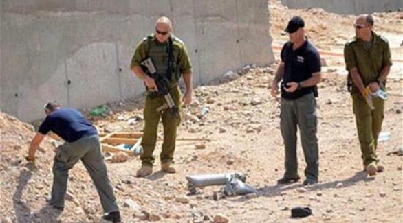 قوات الأمن الإسرائيلي تبحث عن صاروخ سقط في "أراضيها"(أرشيف)