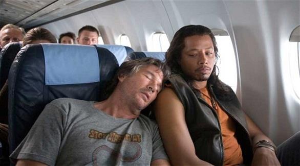 نصائح تساعدك على النوم خلال رحلة الطيران 201508050533186