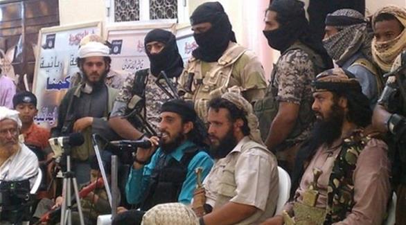 قيادات في تنظيم القاعدة في حضرموت أبرزها جلال بلعيدي متحدثاً (أرشيف)