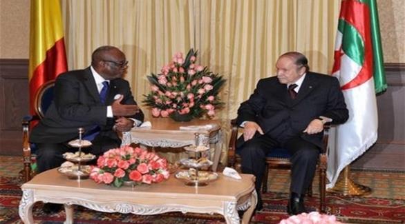 الرئيس الجزائري عبد العزيز بوتفليقة والرئيس المالي إبراهيم بوبكر كيتا(أرشيف)