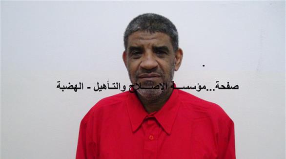 صهر القذافي ورئيس جهاز المخابرات الليبية الأسبق  عبد الله السنوسى بزي الإعدام