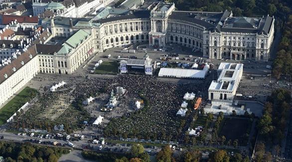 مظاهرات فيينا (رويترز)