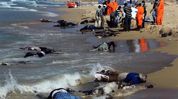 جثث مهاجرين على الشواطئ الليبية (أرشيف)