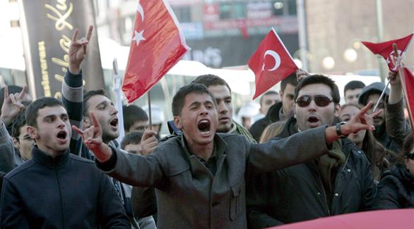 مظاهرات منددة بالهجوم على الأكراد في تركيا(أرشيف)