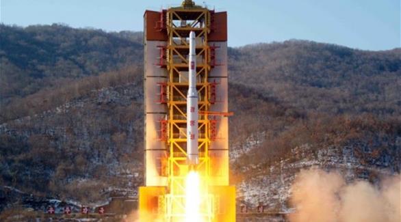 كوريا الشمالية تطلق صاروخاً بعيد المدى (أرشيف)