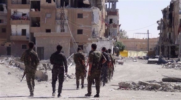 عناصر من قوات سوريا الديمقراطية في دير الزور (أرشيف)