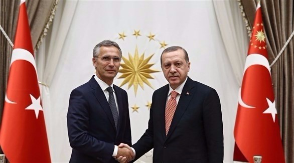 الرئيس التركي رجب طيب أردوغان والأمين العام لحلف شمال الأطلسي ينس ستولتنبرغ.(أرشيف)