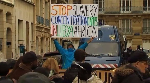 تظاهرة في باريس ضد "تجارة الرقيق والعبودية" في ليبيا (أرشيف)