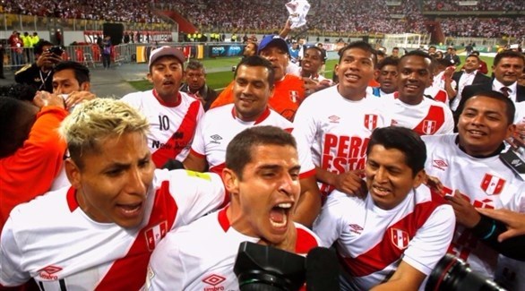 فرحة لاعبي بيرو بالتأهل لمونديال روسيا (أرشيف)