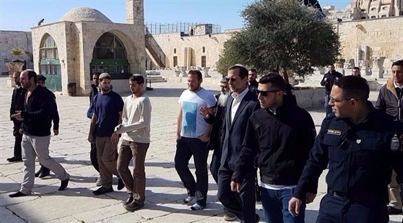 متطرفون يهود يقتحمون المسجد الأقصى المبارك مع الزعيم اليميني المتطرف موشي فيغلن  (24)