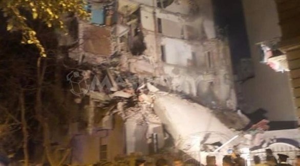 انهيار مبنى في حي غاردن ستي بالقاهرة (تويتر)