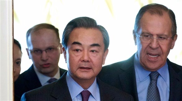 وزير الخارجية الصيني وانغ يي ونظيره الروسي سيرغي لافروف (أرشيف)