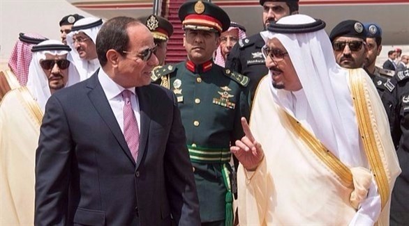 الملك سلمان مستقبلاً السيسي في الرياض (واس)