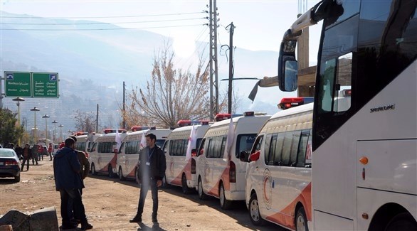 حافلات وسيارات إسعاف لإجلاء السوريين (أرشيف)