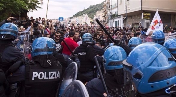 الشرطة الإيطالية تفرق مظاهرات على هامش قمة السبع (إ ب أ)