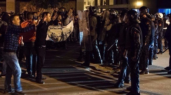 مواجهات بين الشرطة المغربية ومحتجين في الحسيمة (أرشيف)