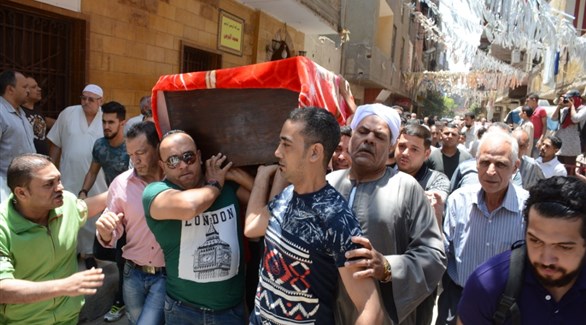 سعد الصغير يبكي في جنازة والدته (المصدر)